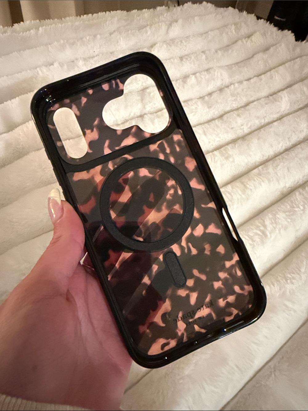 kate spade Tortoiseshell Phone Case - Brown & Black 17 pro max - Picture 2 of 3